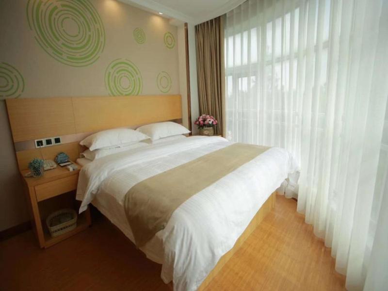Greentree Inn Shanghai Hongqiao Transportation Hub National Convention And Exhibition Center Huaxiang Road Business Hotel 외부 사진